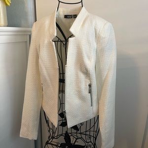 🤍 Beautiful blazer 🤍